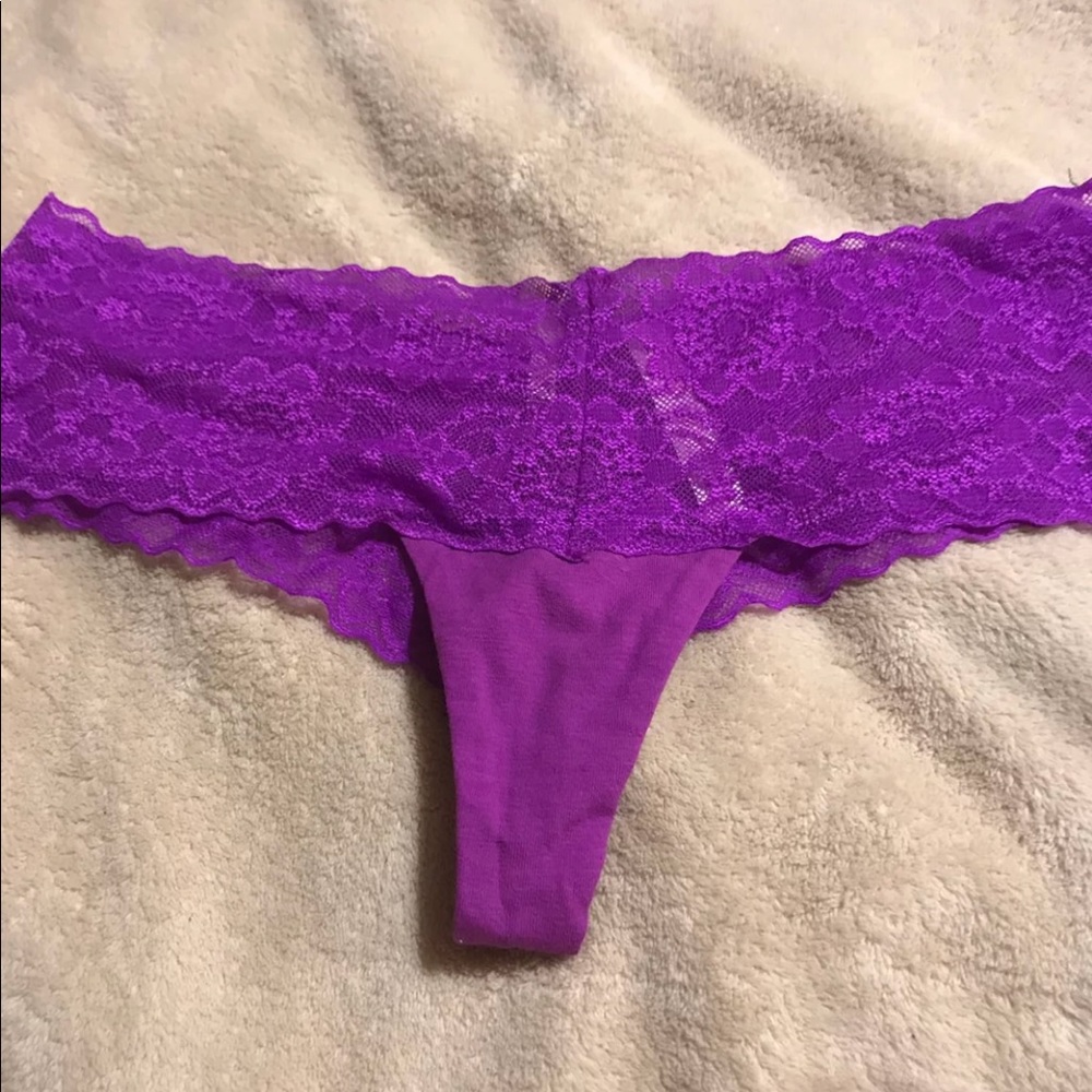 NWOT pink thong bundle and save